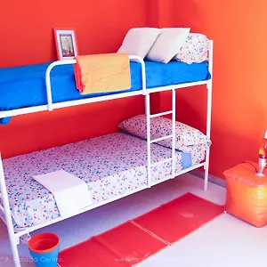 Larios Cool Hostal