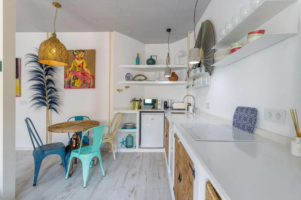 Petite Maison Lili By Caleta Homes Holiday home Malaga
